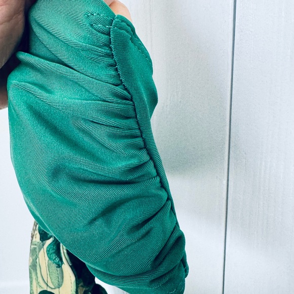 ‼️final price Green leaves jungle print 3 different ways wear reversible bikini - Picture 9 of 11